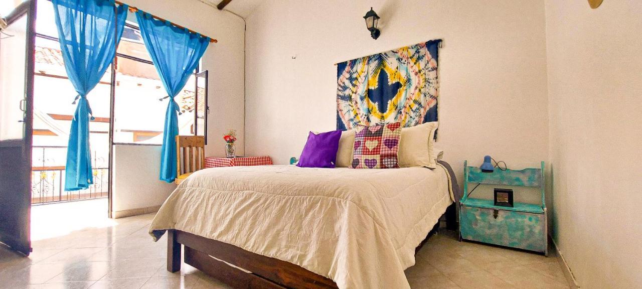 Family Host Hostel Villa de Leyva Exteriör bild